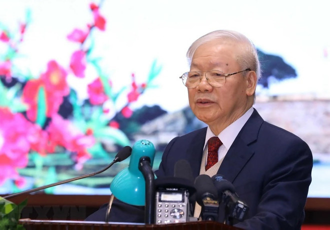 Party chief’s article the lodestar to navigate challenges: scholars ảnh 1