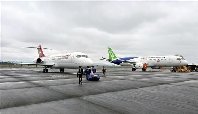 Comac Airshow makes debut in Vietnam ảnh 1