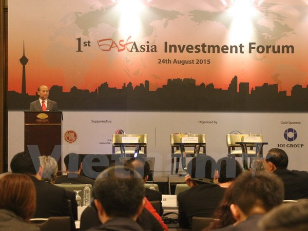 ASEAN, East Asian countries to upgrade free trade agreements ảnh 1