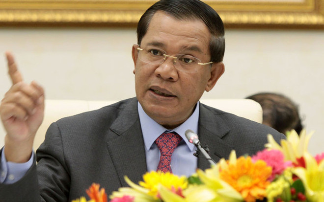 Cambodian PM warns legal action against government’s map critics ảnh 1