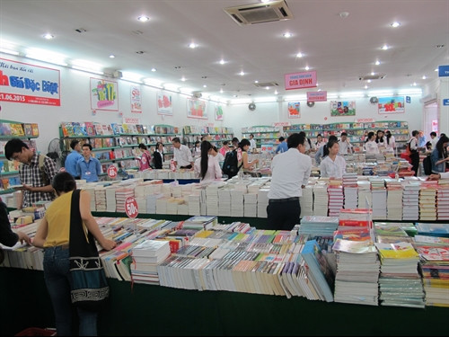 HCM City Book Expo promotes reading ảnh 1 HCM City Book Expo promotes reading ảnh 1