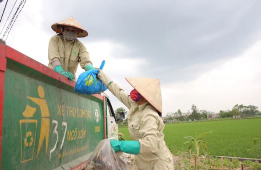 Youth – the real warriors in fight against plastic waste ảnh 2