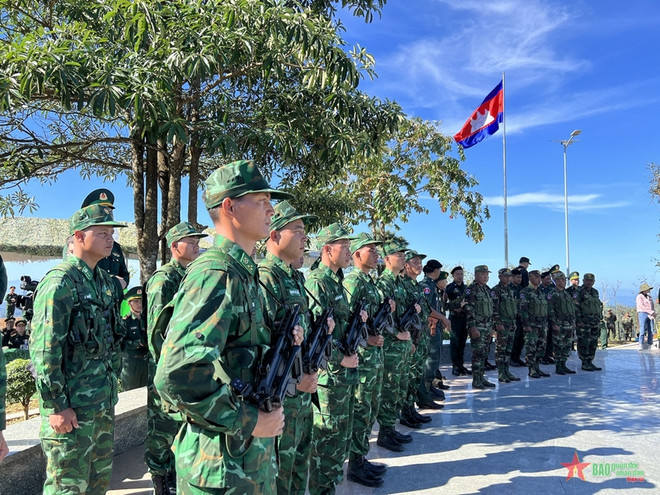 Vietnam, Laos, Cambodia inspect preparation for border defence friendship exchange ảnh 2 Vietnam, Laos, Cambodia inspect preparation for border defence friendship exchange ảnh 2