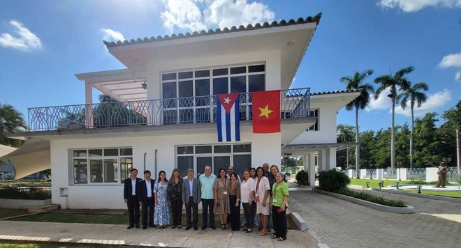 Vietnam, Cuba to strengthen ties in biotechnology ảnh 1 Vietnam, Cuba to strengthen ties in biotechnology ảnh 1