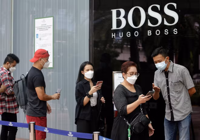 Indonesia further relaxes COVID-19 restrictions ảnh 1