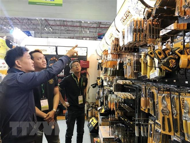 Thousands of contracts signed at Vietnam Expo 2018 ảnh 1