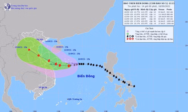 Central localities ramp up efforts to brace for Typhoon Conson ảnh 1