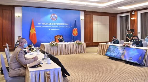 Vietnam attends 18th ASEAN Air Chiefs’ Conference ảnh 2