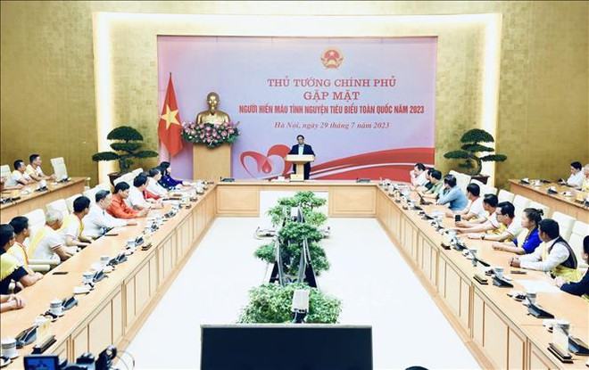 Prime Minister meets voluntary blood donors ảnh 1 Prime Minister meets voluntary blood donors ảnh 1