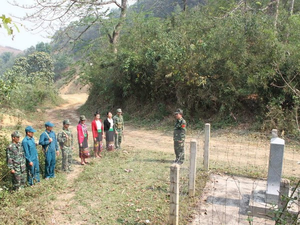 Ceremony to mark Vietnam-Laos border marker project ảnh 1