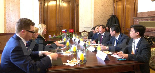 Vietnam, Czech Republic boost tourism cooperation ảnh 1 Vietnam, Czech Republic boost tourism cooperation ảnh 1