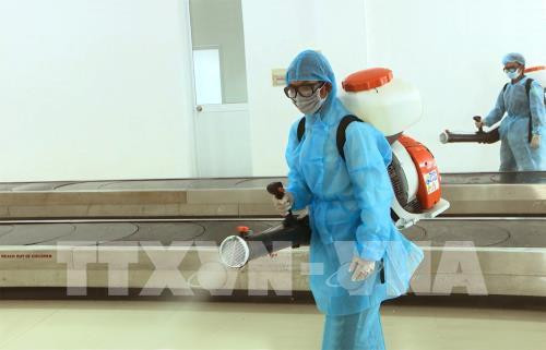 Five tonnes of disinfectant provided to aid coronavirus fight ảnh 1 Five tonnes of disinfectant provided to aid coronavirus fight ảnh 1