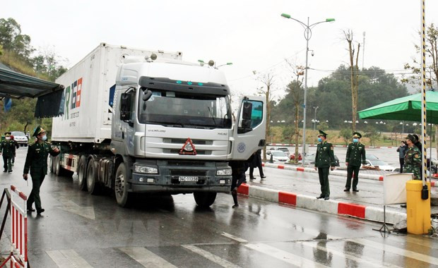 Vietnam restores goods transactions at border gates with China ảnh 1 Vietnam restores goods transactions at border gates with China ảnh 1