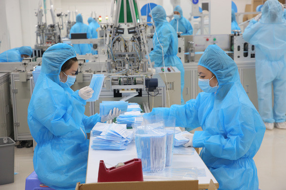 Vietnam’s protective equipment production rises six-fold ảnh 1