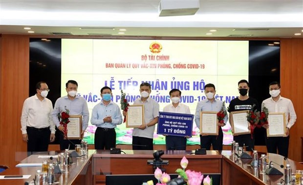 National COVID-19 vaccine fund raises over 4.8 trillion VND ảnh 1 National COVID-19 vaccine fund raises over 4.8 trillion VND ảnh 1