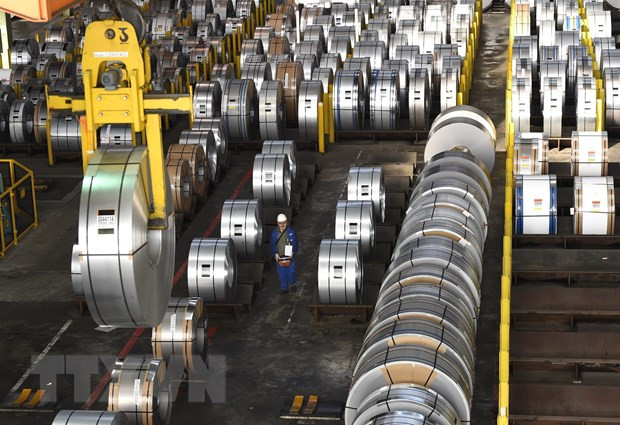 2021 economic outlook remains positive despite COVID-19 resurgence ảnh 1