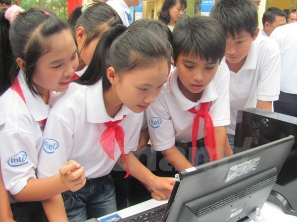 UNICEF welcomes Vietnam's approval of programme on child protection online ảnh 1