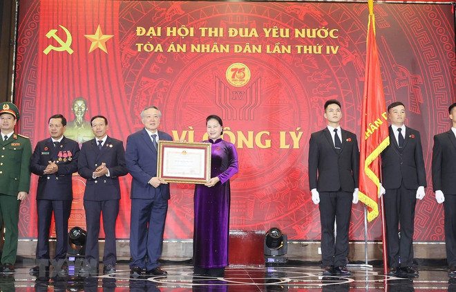 Supreme People’s Court receives first-class Independence Order ảnh 1 Supreme People’s Court receives first-class Independence Order ảnh 1