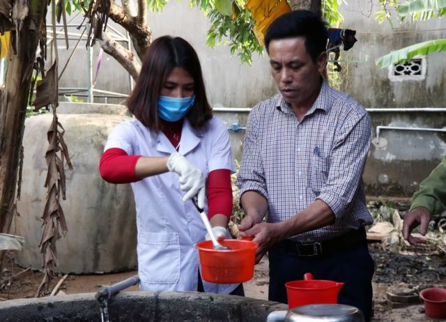 Health Ministry tightens management of medical waste during floods ảnh 1 Health Ministry tightens management of medical waste during floods ảnh 1