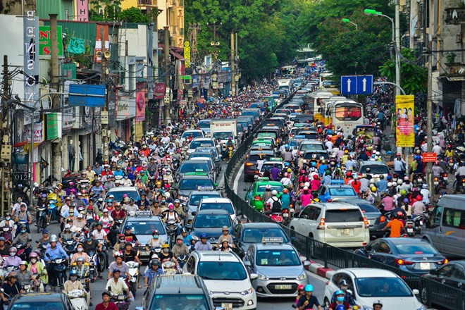 WB to help Vietnam in public transport development, drainage planning ảnh 1