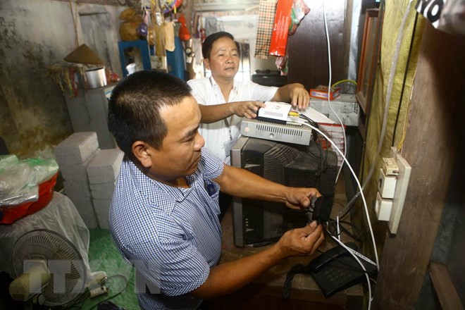 Deadline for end of analogue TV broadcasting set for December 31 ảnh 1 Deadline for end of analogue TV broadcasting set for December 31 ảnh 1