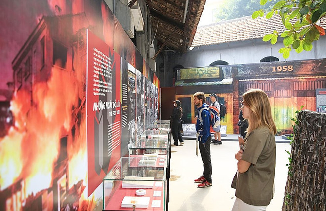 Number of int’l tourists to Vietnam bounces back ảnh 1