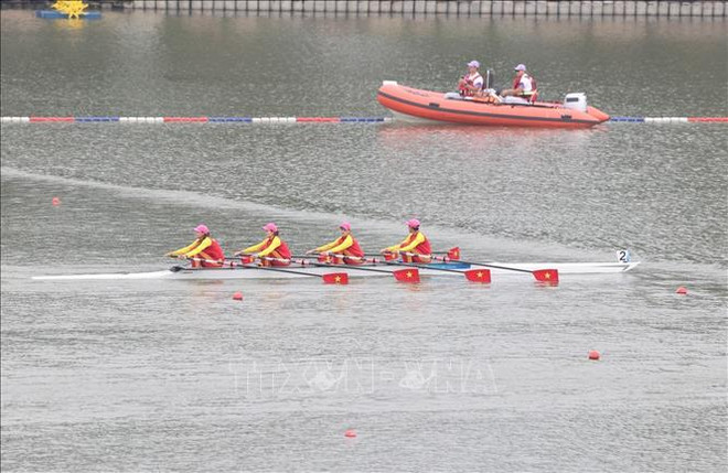 Vietnam secures first silver medal at ASIAD 2023 ảnh 2