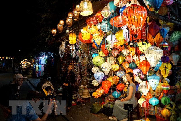 Vietnam’s international tourism to bounce back in late 2024 ảnh 1