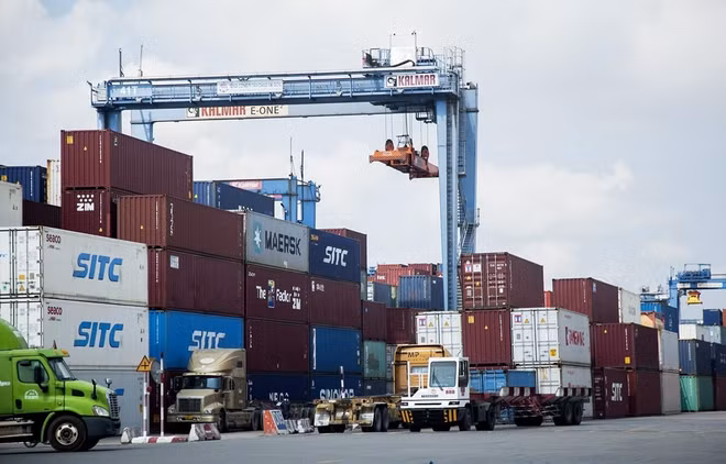 Vietnam’s nine-month GDP increases by 4.24% ảnh 1