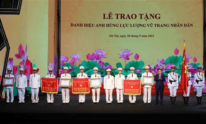Fire prevention and control – crucial, important task: top legislator ảnh 1 Fire prevention and control – crucial, important task: top legislator ảnh 1