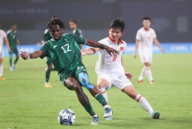 Vietnam eliminated from men's football at ASIAD 19 ảnh 1