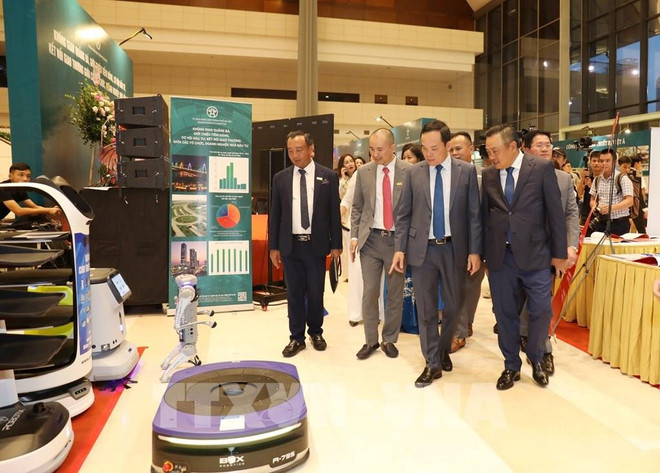 100 enterprises join promoting Hanoi’s typical products, services, technology ảnh 1