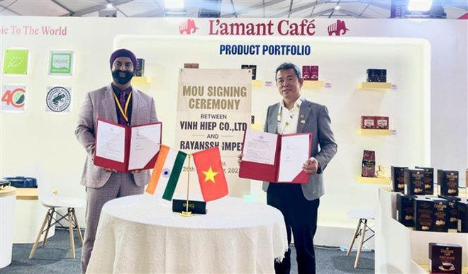Vietnam’s L'amant Café signs MoU on production distribution in India ảnh 1