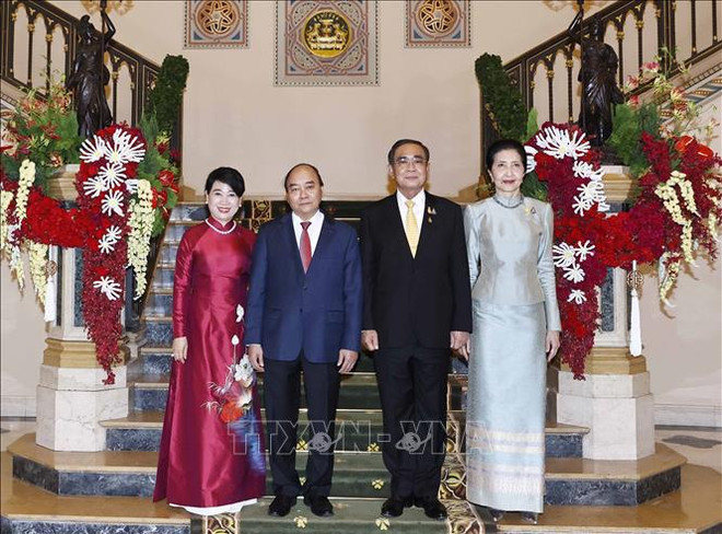 Vietnamese President holds talks with Thai Prime Minister ảnh 1 Vietnamese President holds talks with Thai Prime Minister ảnh 1