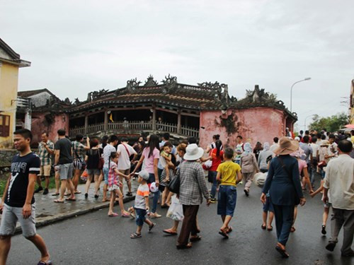 Workshop seeks ways to restore Japanese Bridge in Hoi An ảnh 1