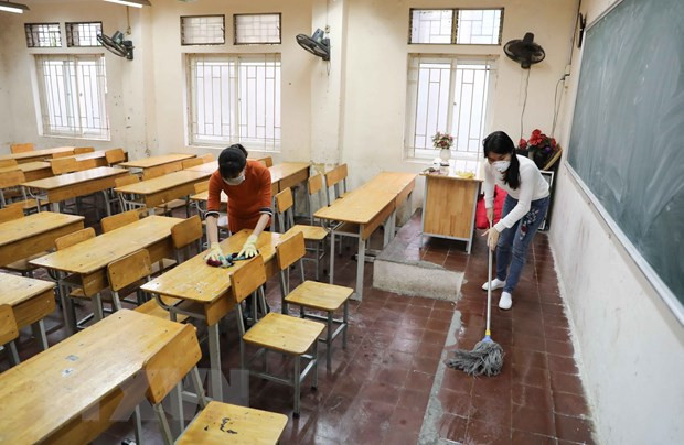 Senior high schools in Hanoi to re-open on March 9 ảnh 1