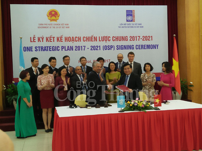 Vietnam, United Nations sign one strategic plan for 2017-2021 ảnh 1 Vietnam, United Nations sign one strategic plan for 2017-2021 ảnh 1