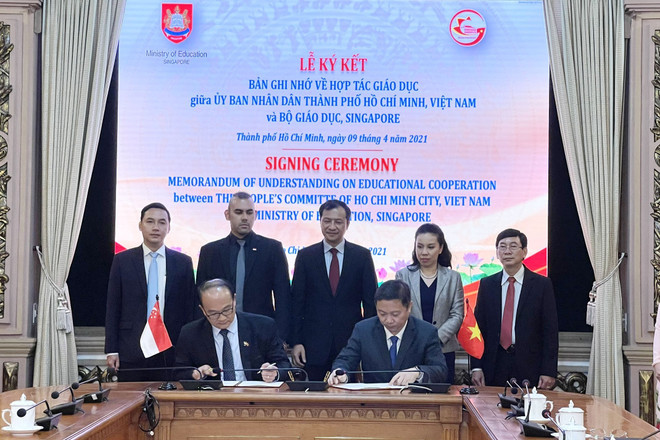 HCM City, Singaporean ministry cooperate in education ảnh 1