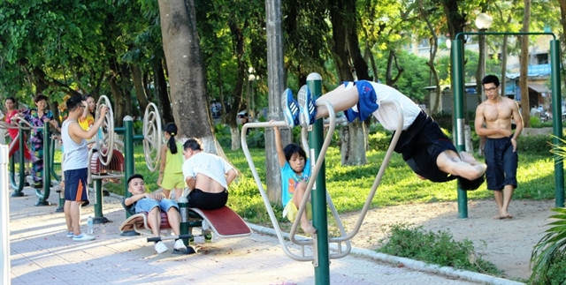 Vietnamese life expectancy up, but non-infectious disease cases rise ảnh 1 Vietnamese life expectancy up, but non-infectious disease cases rise ảnh 1