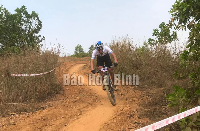 Hoa Binh completes cycling venues for SEA Games 31 ảnh 1 Hoa Binh completes cycling venues for SEA Games 31 ảnh 1