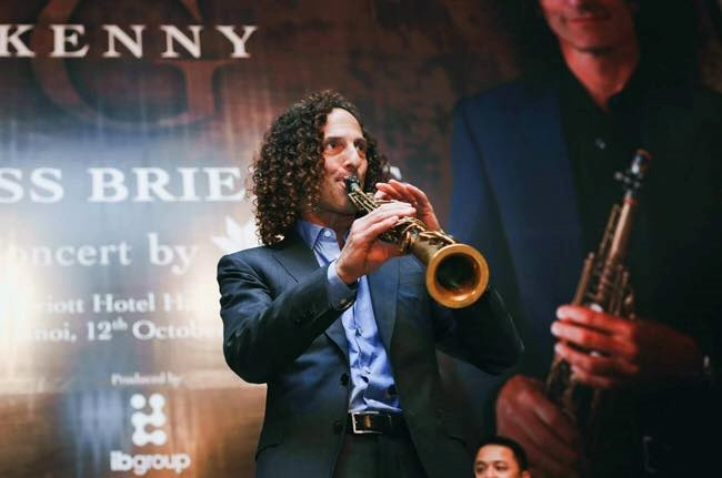 Battery Dance, Saxophone artist Kenny G perform in Vietnam ảnh 1