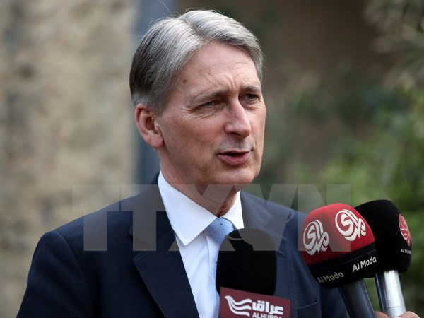 UK Foreign Secretary’s visit aims to enhance cooperation with Vietnam ảnh 1