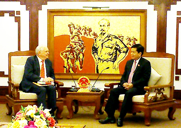 HCM City pledges to back Fulbright University Vietnam ảnh 1