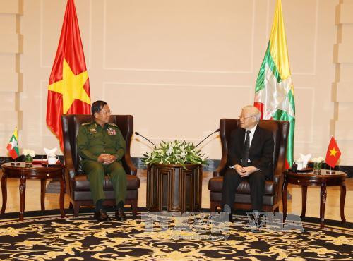 Party leader discusses defence ties with Myanmar military chief ảnh 1