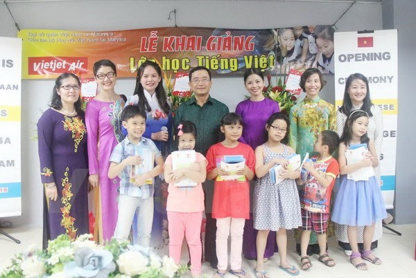 Seminar seeks better Vietnamese language teaching abroad ảnh 1