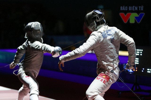 SEA Games 29: Vietnam bags 7th gold with fencing ảnh 1