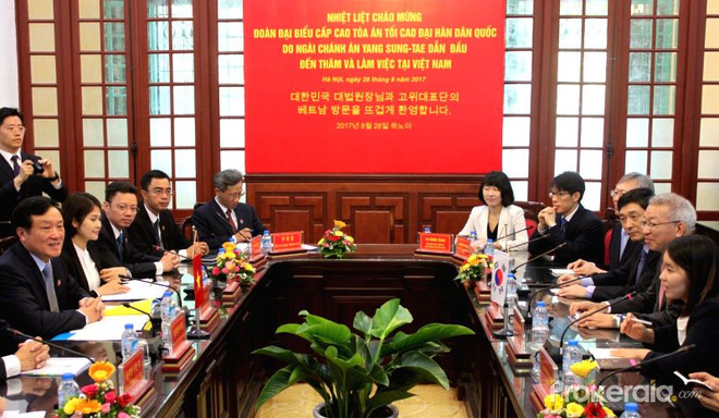 Vietnam, RoK supreme courts enhance cooperation ảnh 1