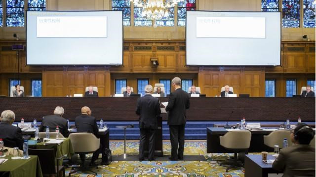 China’s claims under nine-dash line contrary to UNCLOS: Hague tribunal ảnh 1 China’s claims under nine-dash line contrary to UNCLOS: Hague tribunal ảnh 1