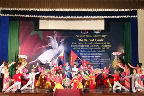 Vietnam, Philippines celebrate 40th anniversary of diplomatic ties ảnh 1