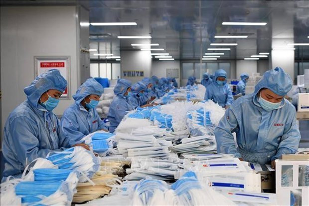 UK firms eye investing in health care in Vietnam ảnh 1
